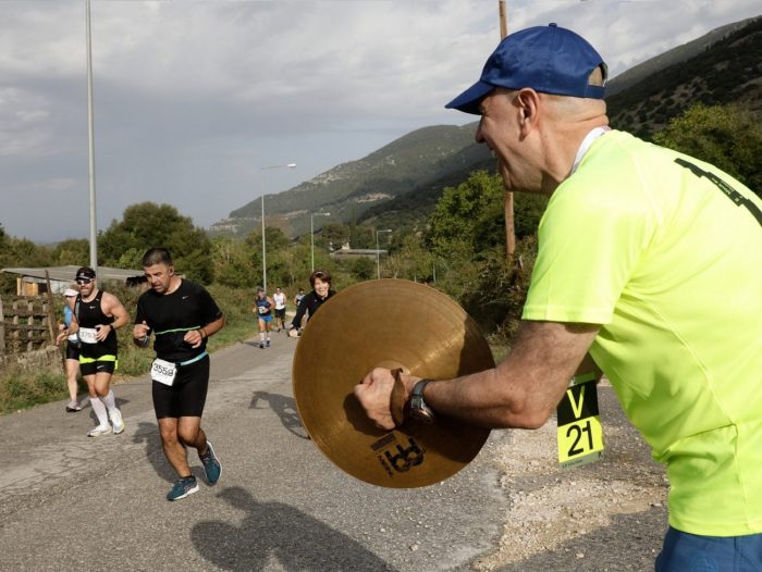 Αφιερωμένο στους εθελοντές του το Ioannina Lake Run 2022