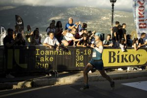 Επέστρεψε στην κορυφή ο Νέστορας Κολιός στο 5άρι του Ioannina Lake Run